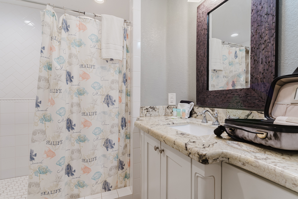 Gorgeous mirror for getting ready