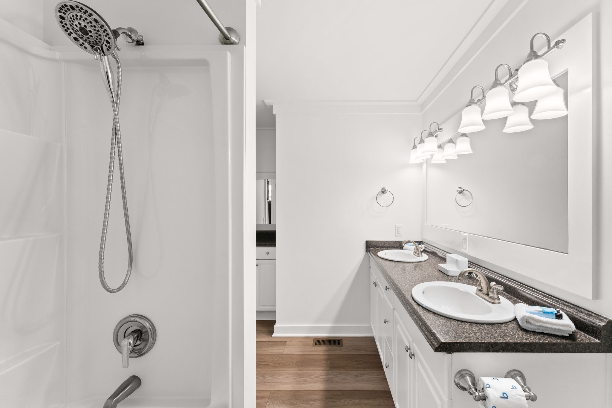 Ensuite
