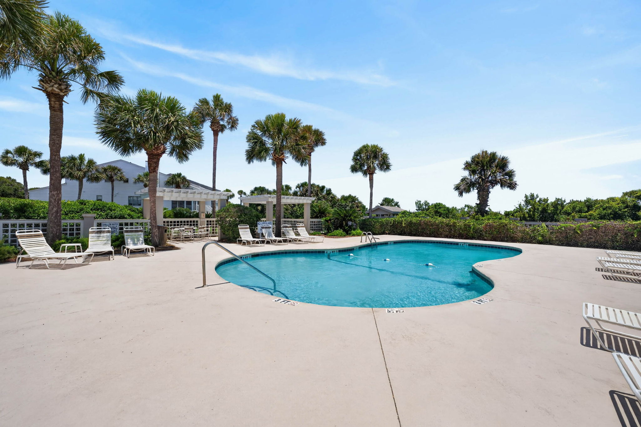 Community pool | Oceans 22 | 22 Beach Club Villas, Wild Dunes | IOP Escapes