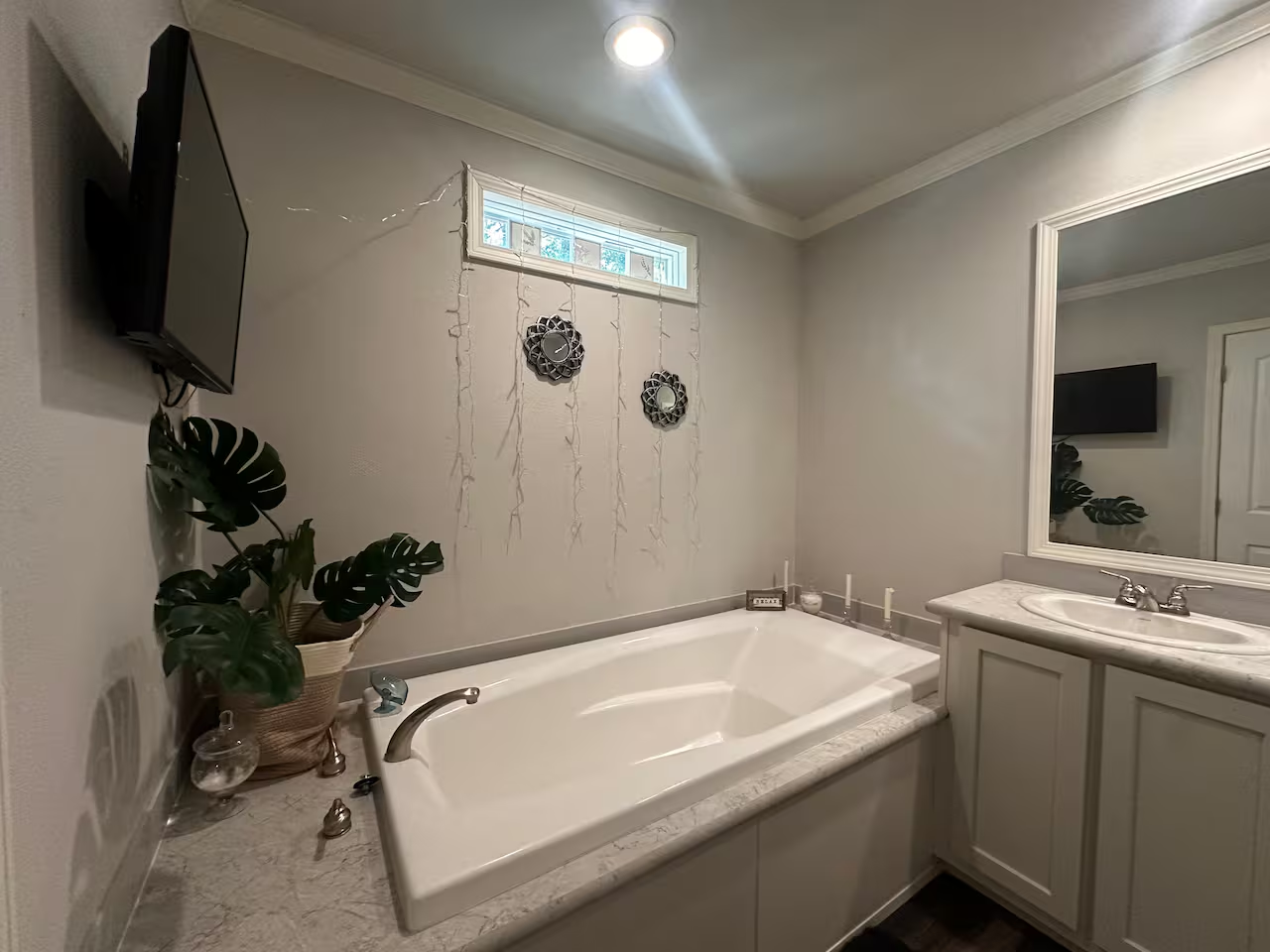 Ensuite
