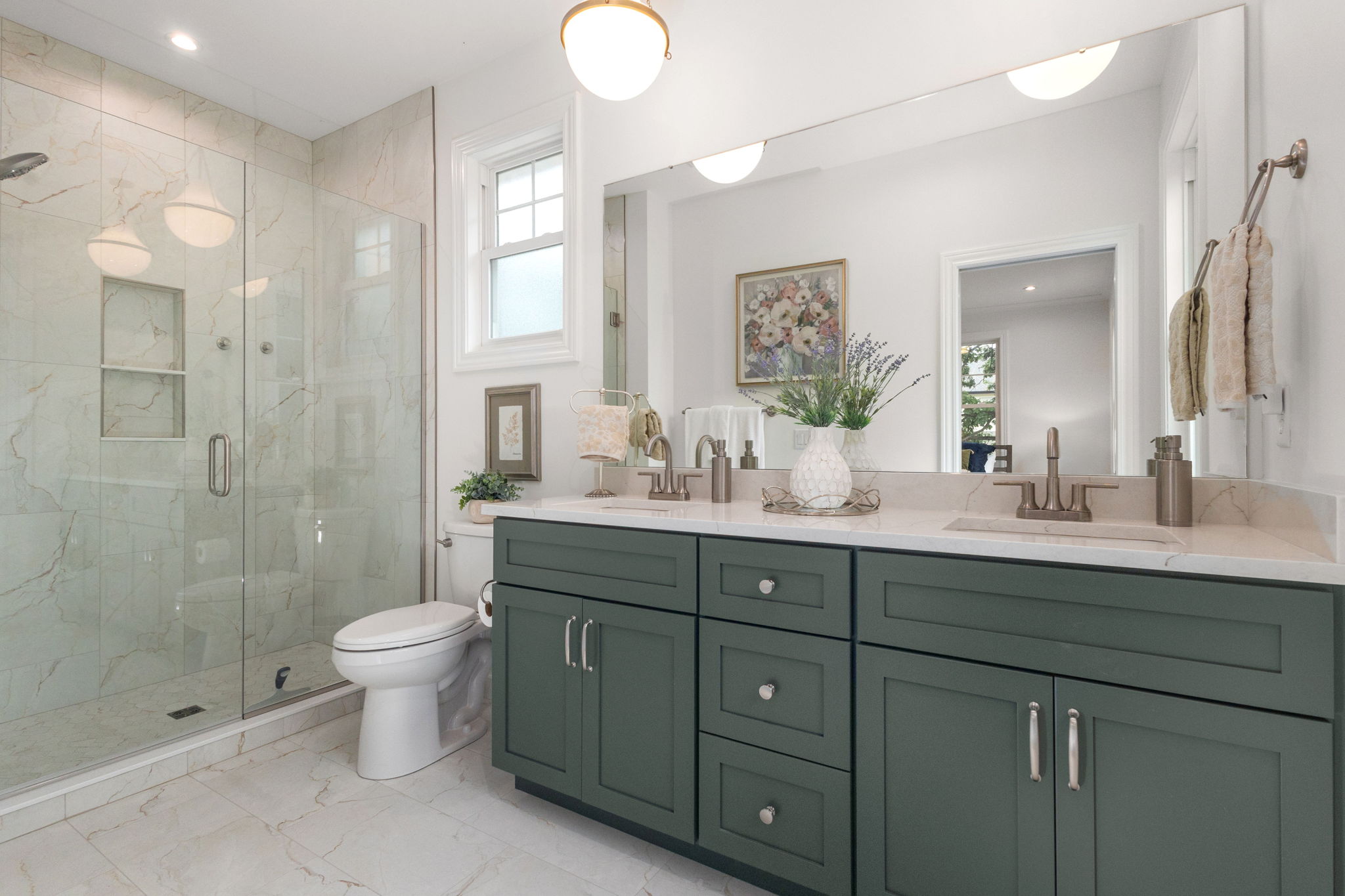 2nd Floor Primary Bathroom
