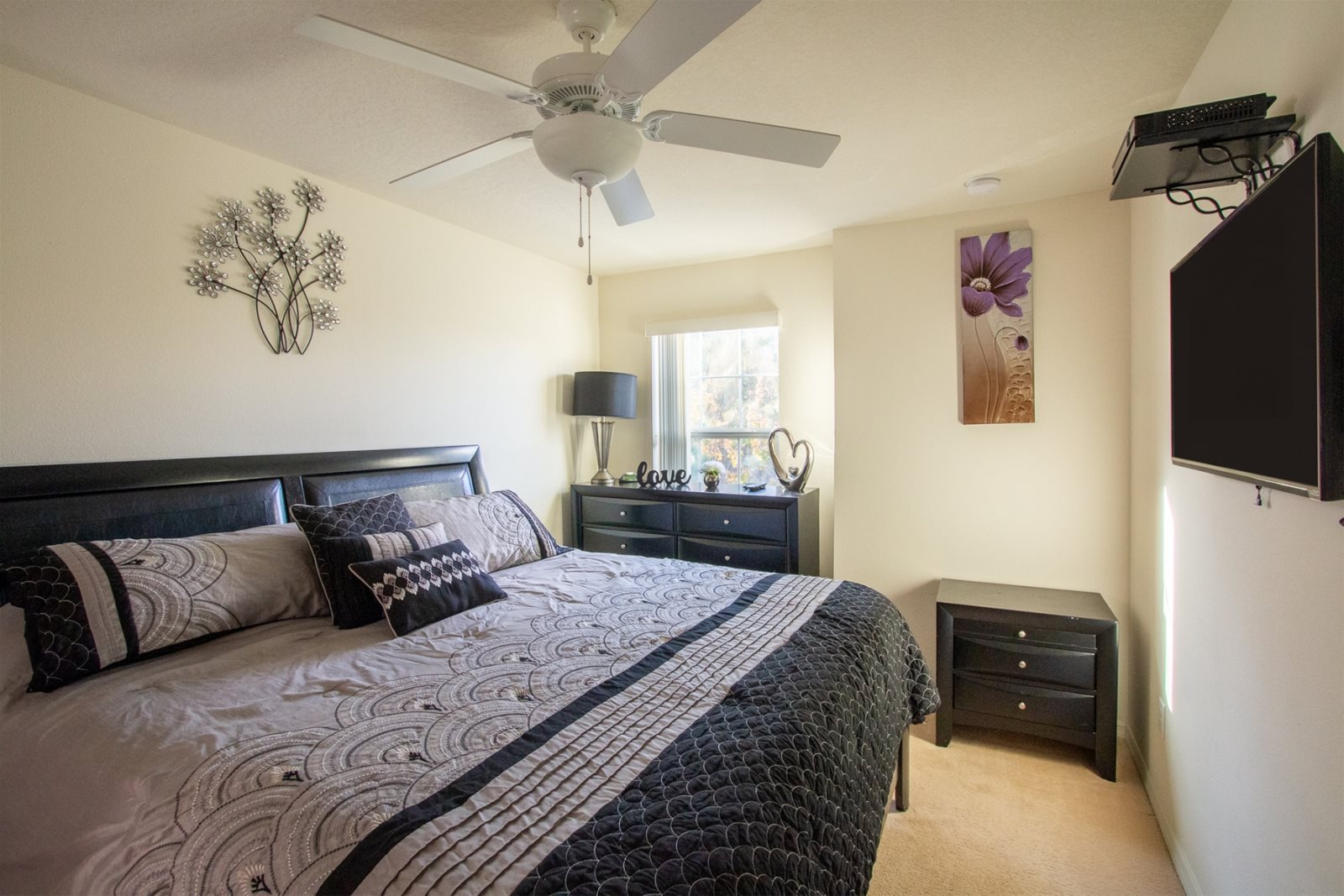 King Bed, TV in every bedroom!