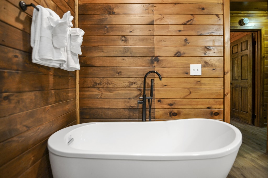 Master bathroom with soaking tub- main level