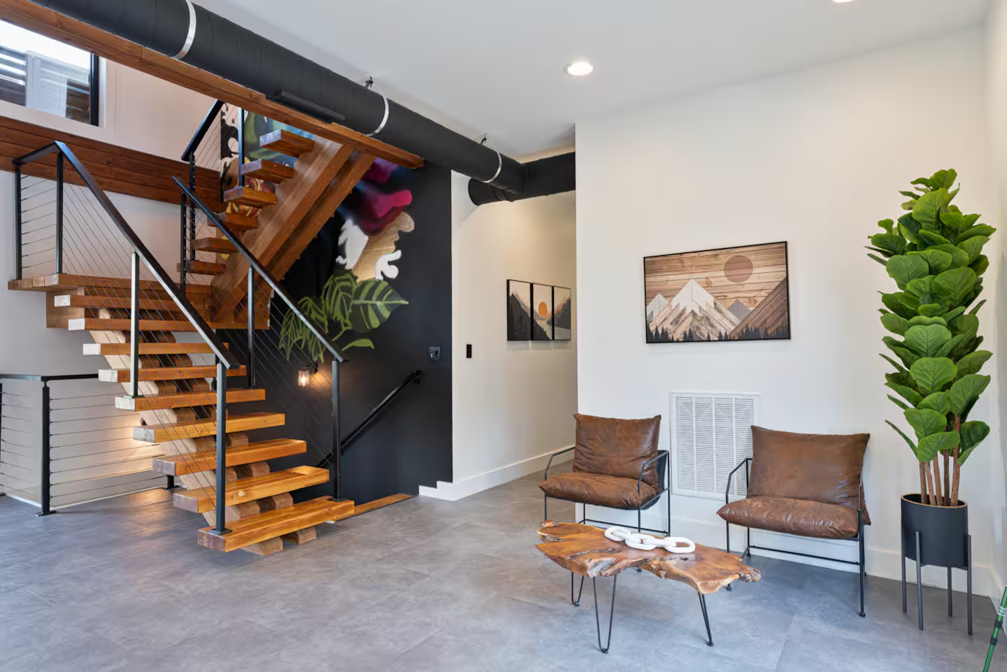 Foyer Sitting Area - 2nd Floor.
