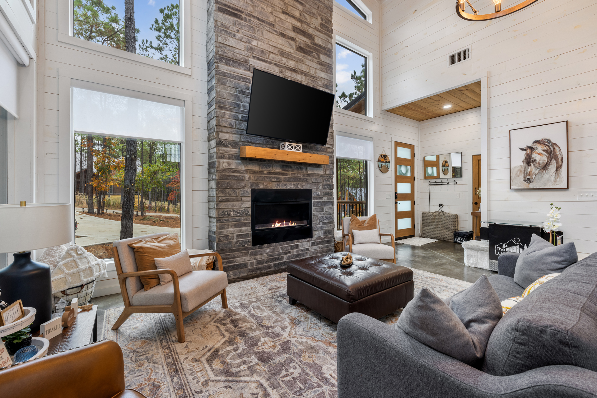 Living Room Right Side View 