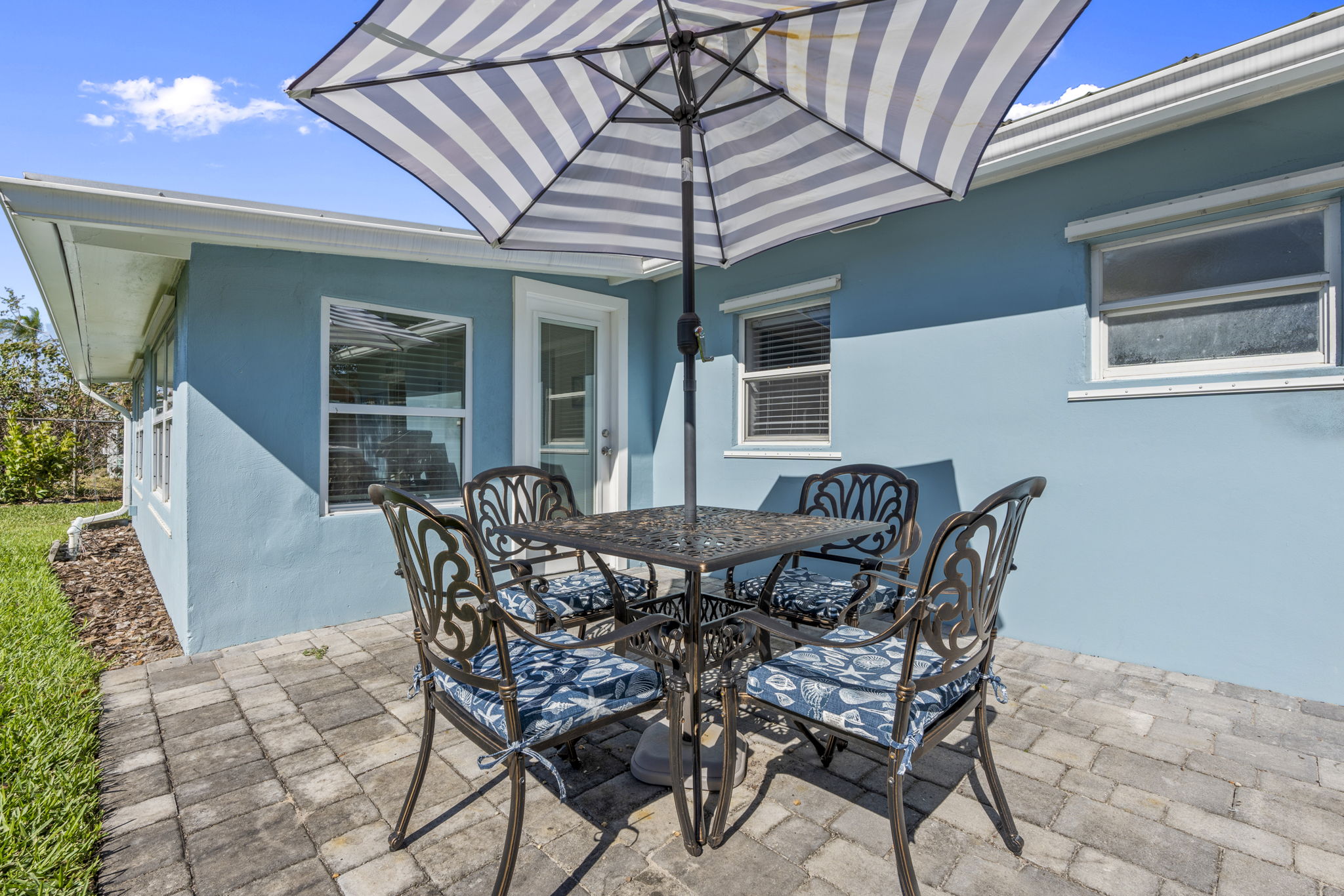 Outdoor Dining Table