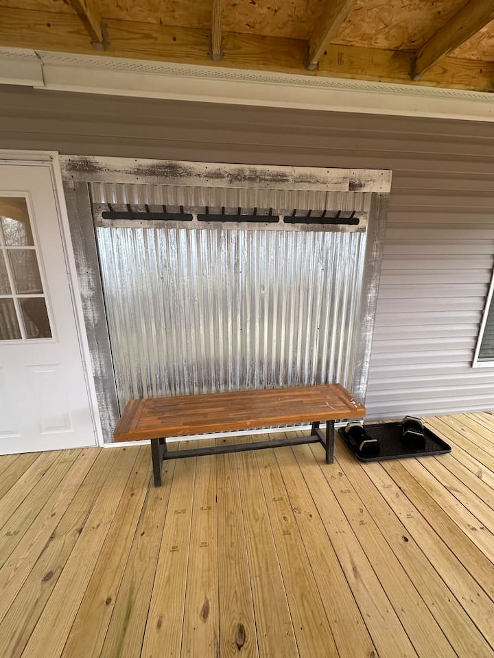 Place to hang coats and stuff