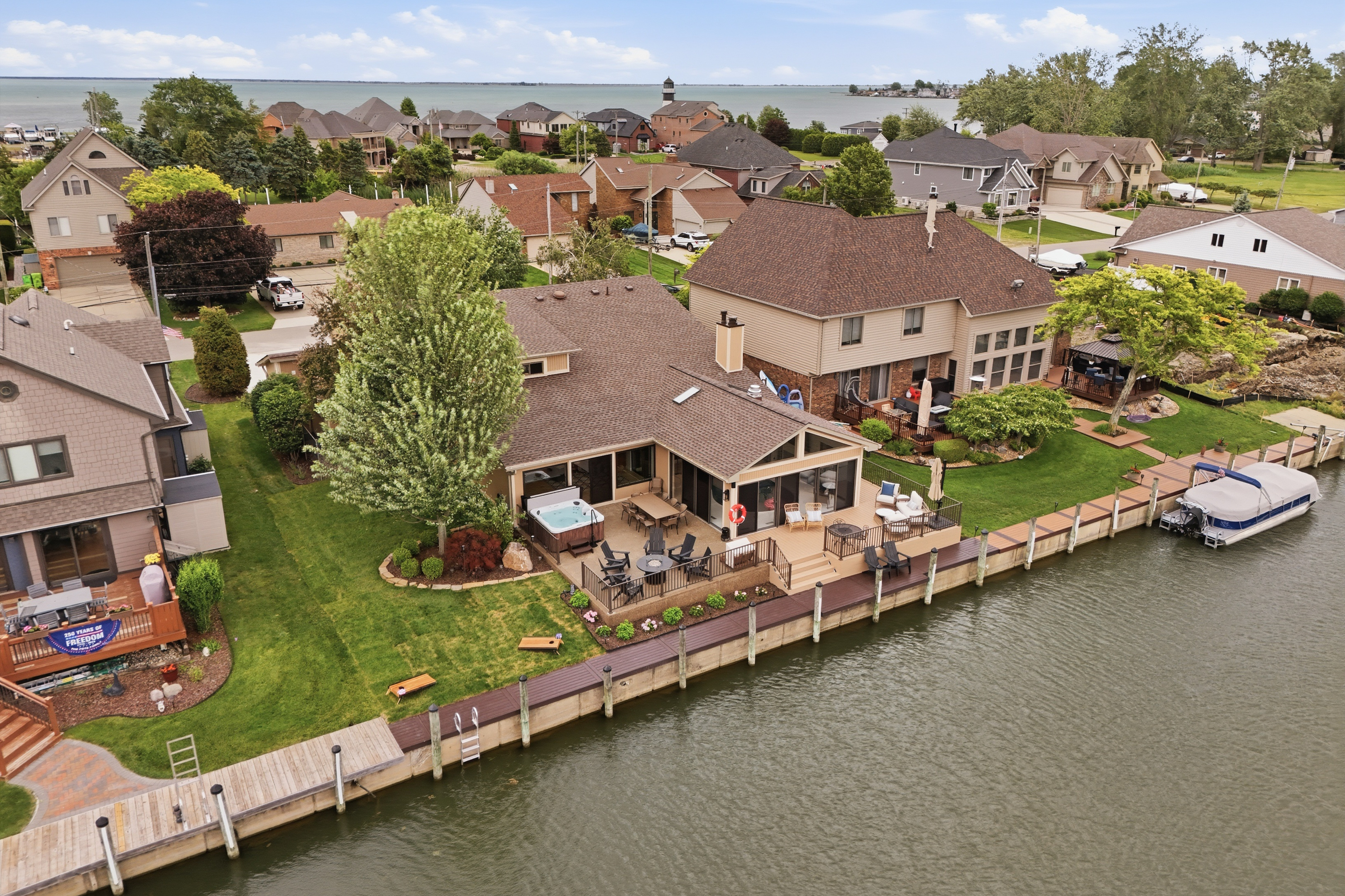 Imagine launching a small boat from your private dock and exploring the tranquil waterways, immersing yourself in the aquatic lifestyle that this community has to offer. Or simply relax on your patio, surrounded by the lush greenery.