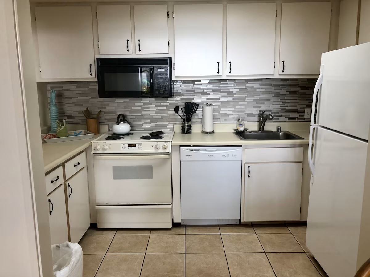 Built in appliances and a big refrigerator