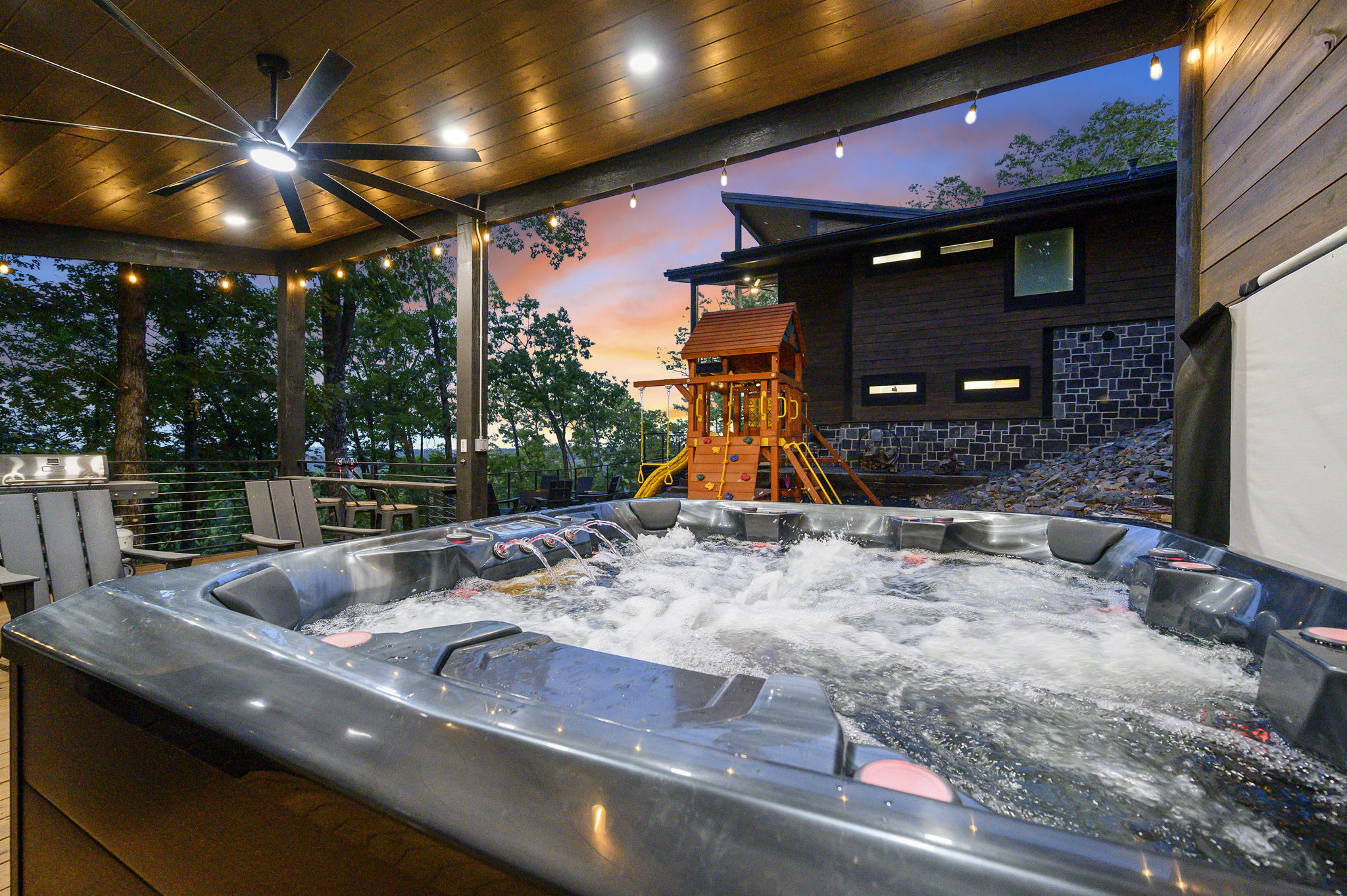 Relax, recharge, and enjoy the view from the private hot tub—one of the best spots to end the day at Fossil Rock.