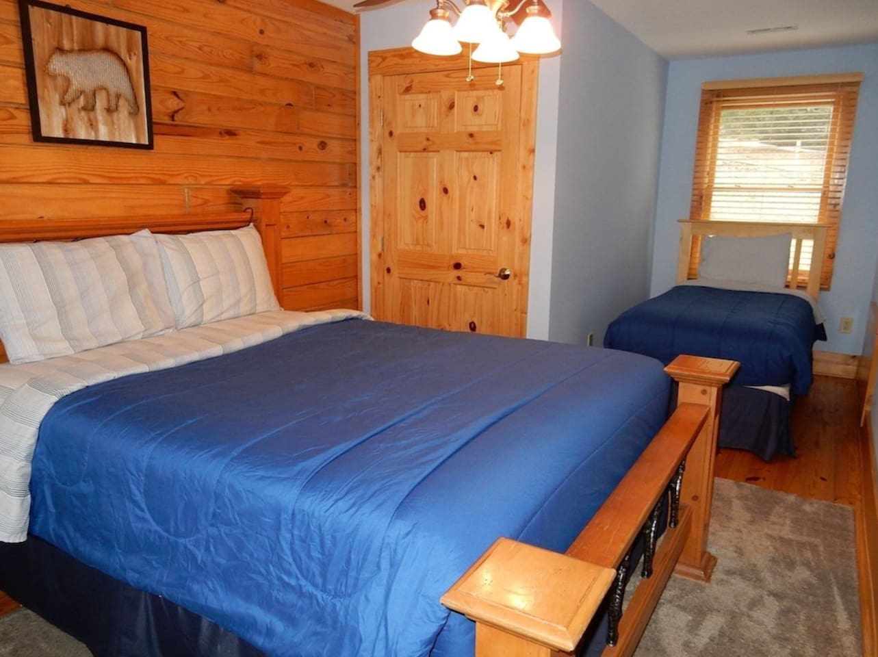 Bedroom #3 on the upper level of the cabin