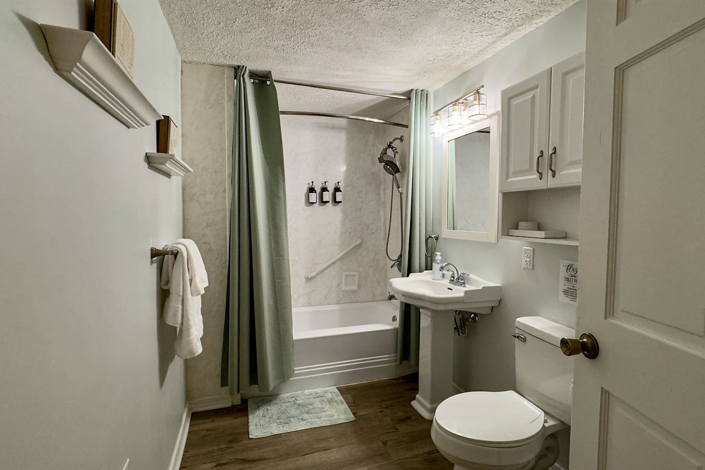Enjoy the privacy of your own full ensuite bath.