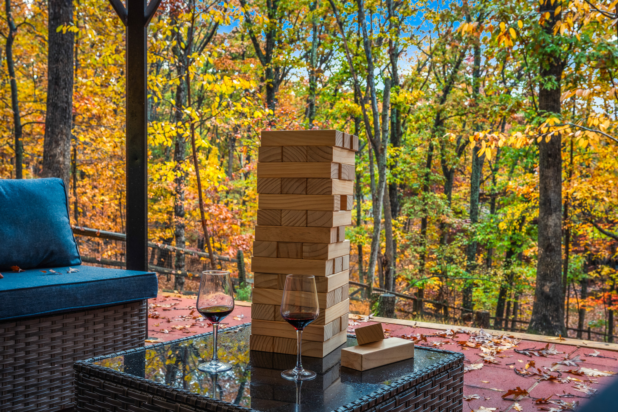 A slow afternoon, a little friendly competition, and the forest as your backdrop