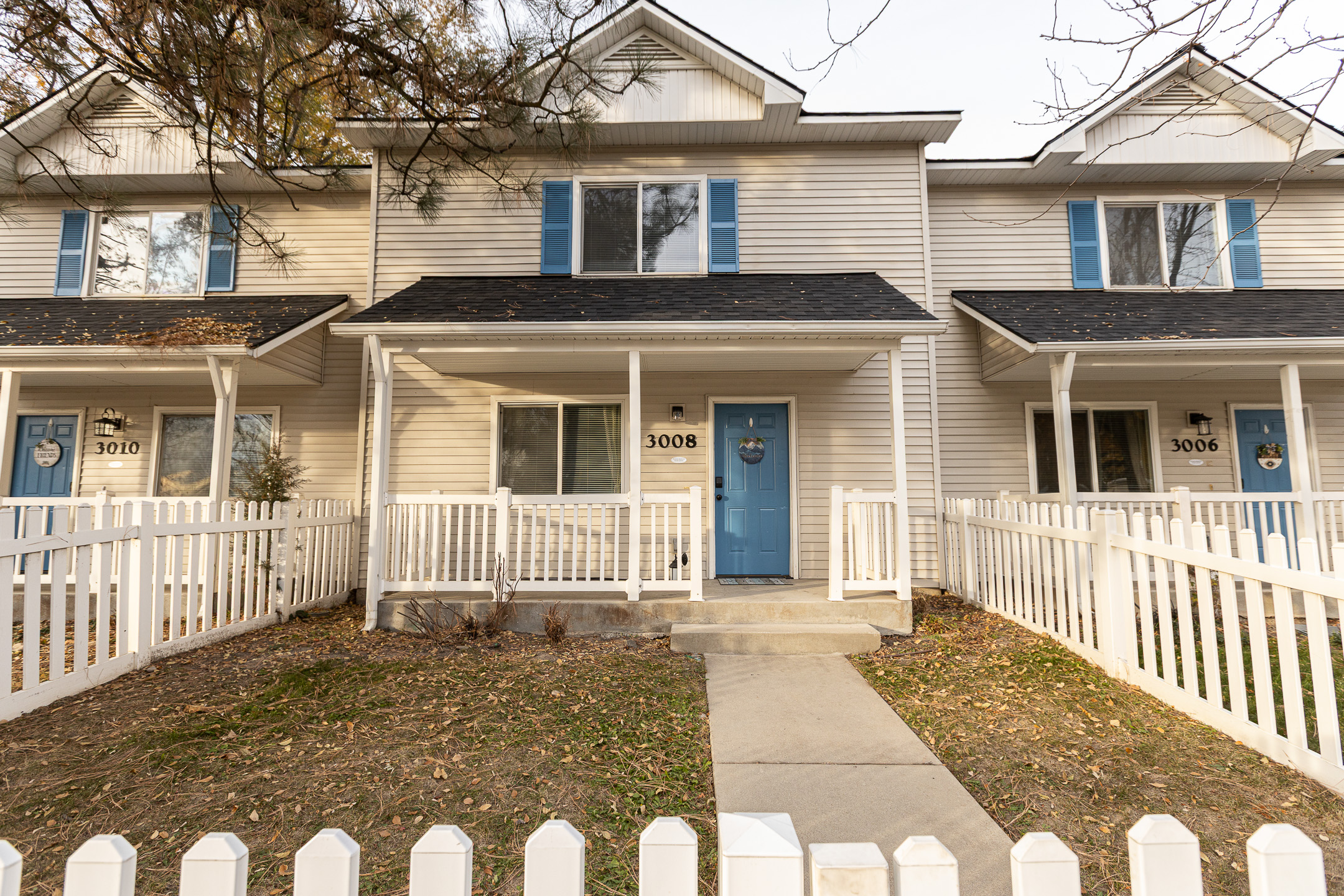 3008 Regan – Private Entrance
Private front door entrance for added convenience and privacy.
