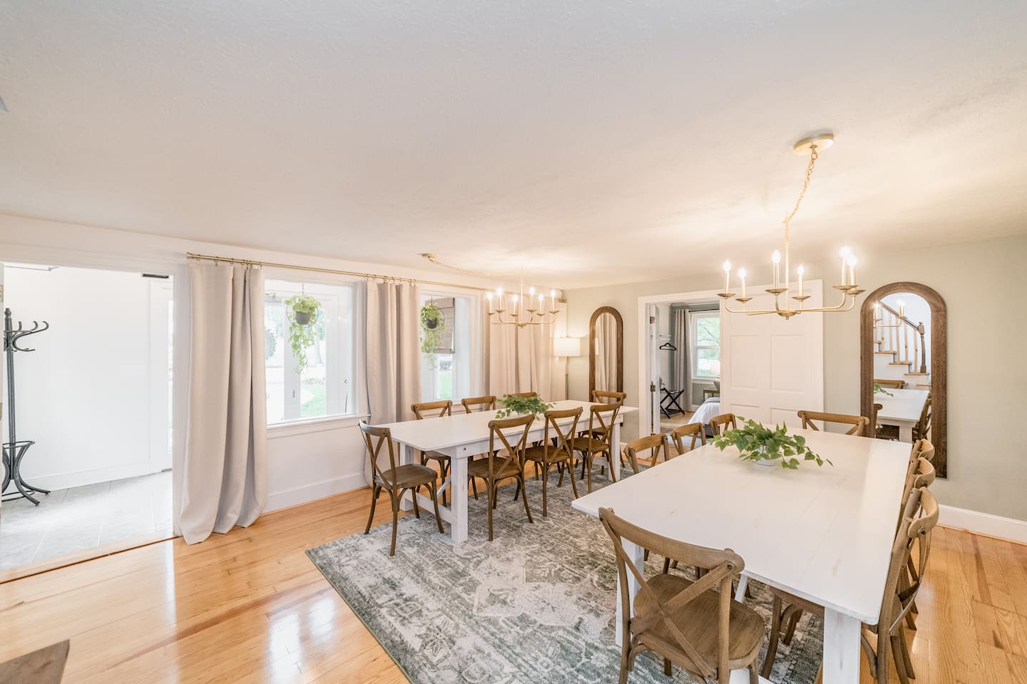 "The two main front tables are good for family dinner and bingo." -recent guest

The double doors can be open or closed depending on your preference.