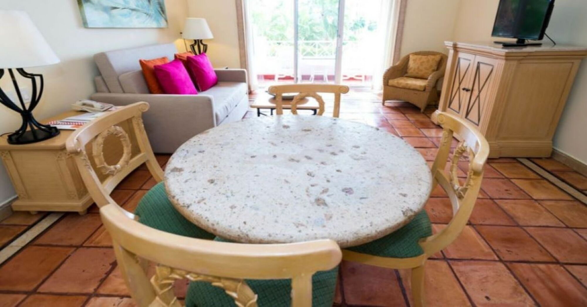 Owner Luxury Suite at the Rose, Vacation Travel Exclusives