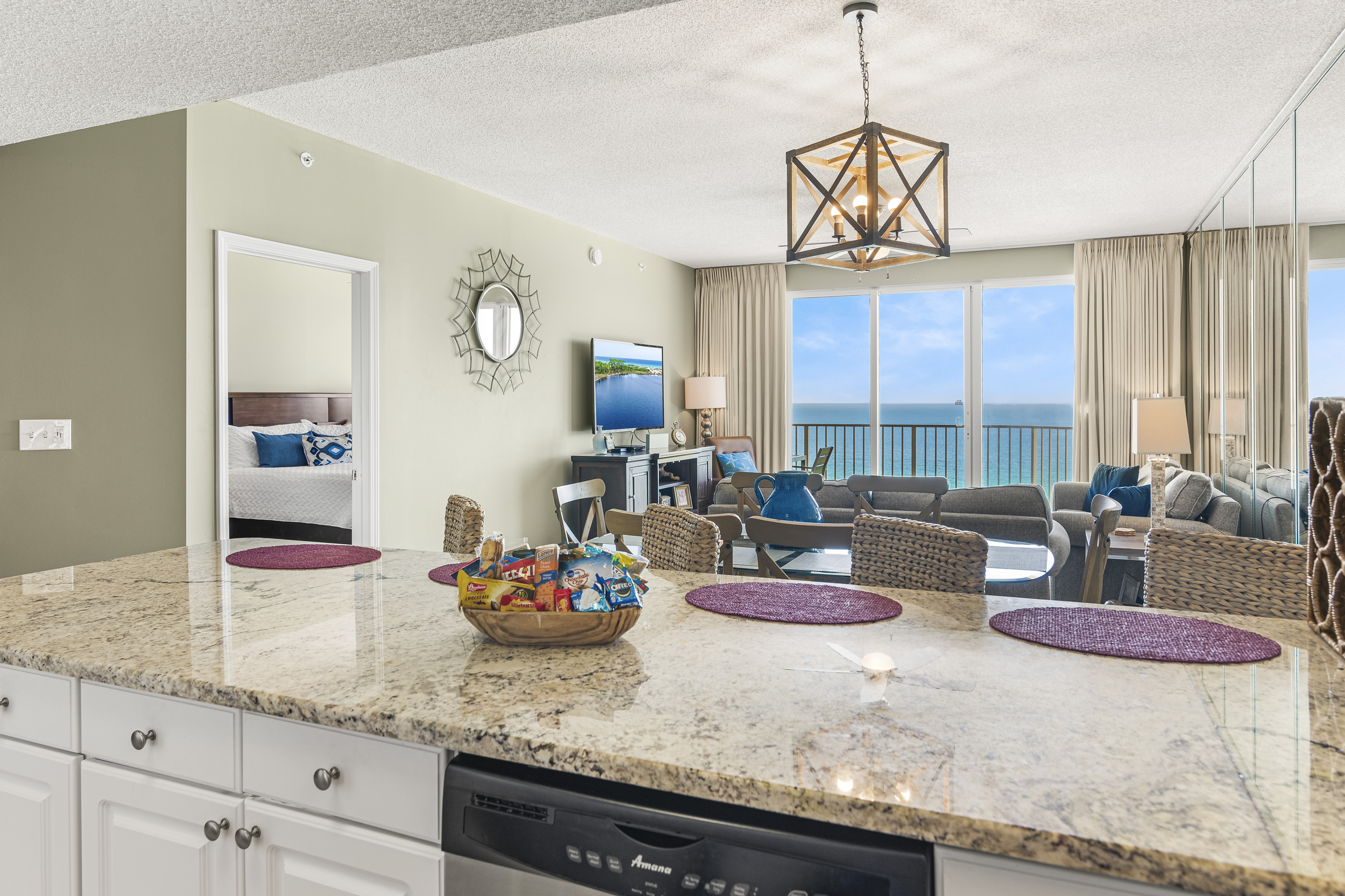 Meal preparation and dining with a view of the Gulf of Mexico!