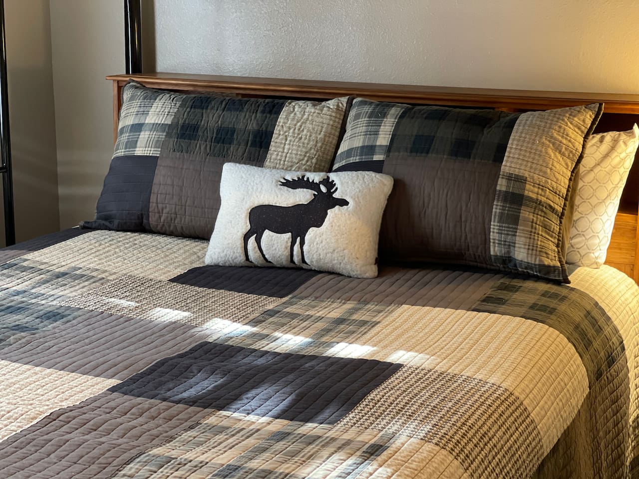 Guest Wildlife Bedroom #2