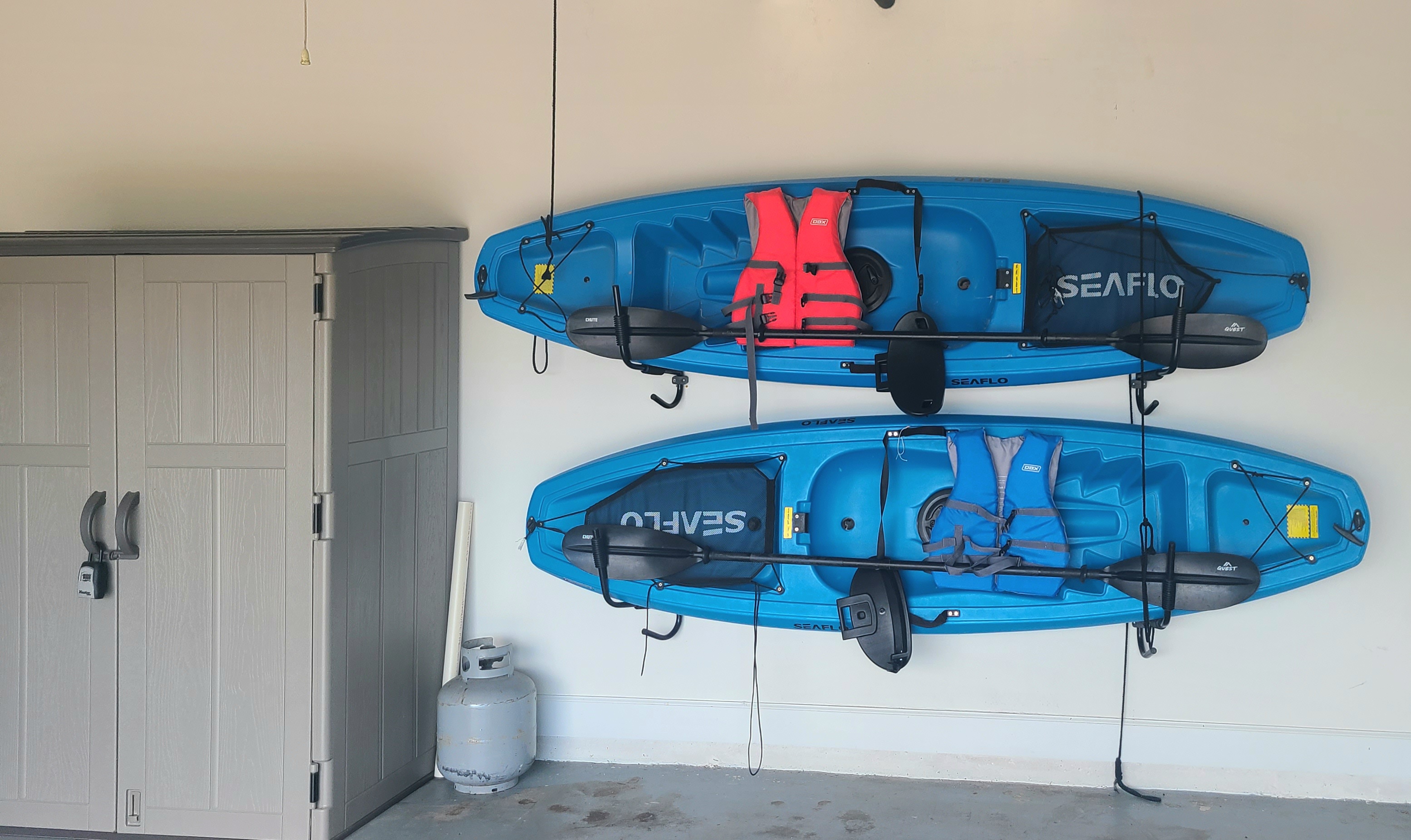 Enjoy the available kayaks and bicycles for your adventure!