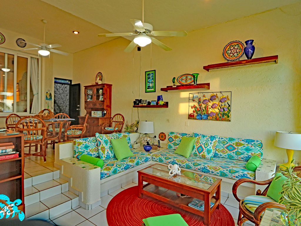 Private Beachfront w/ Lanai-Pool-Tropical Gardens! 6