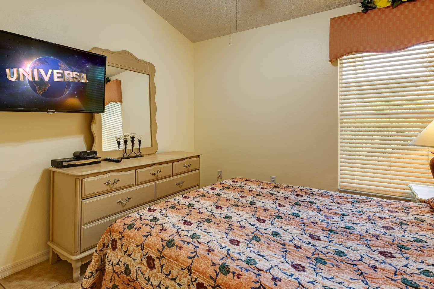 Queen Room
