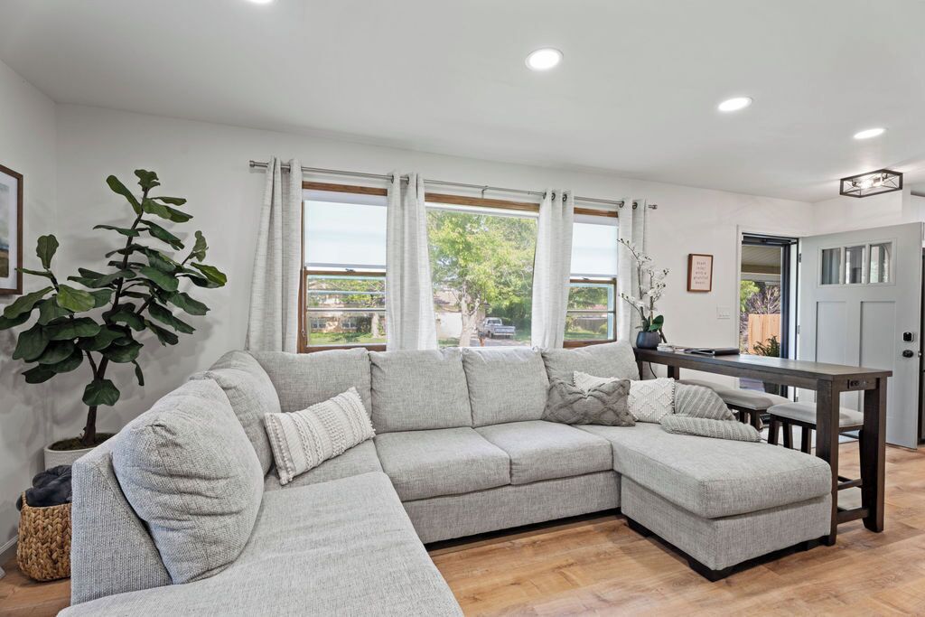 Cozy upstairs living area