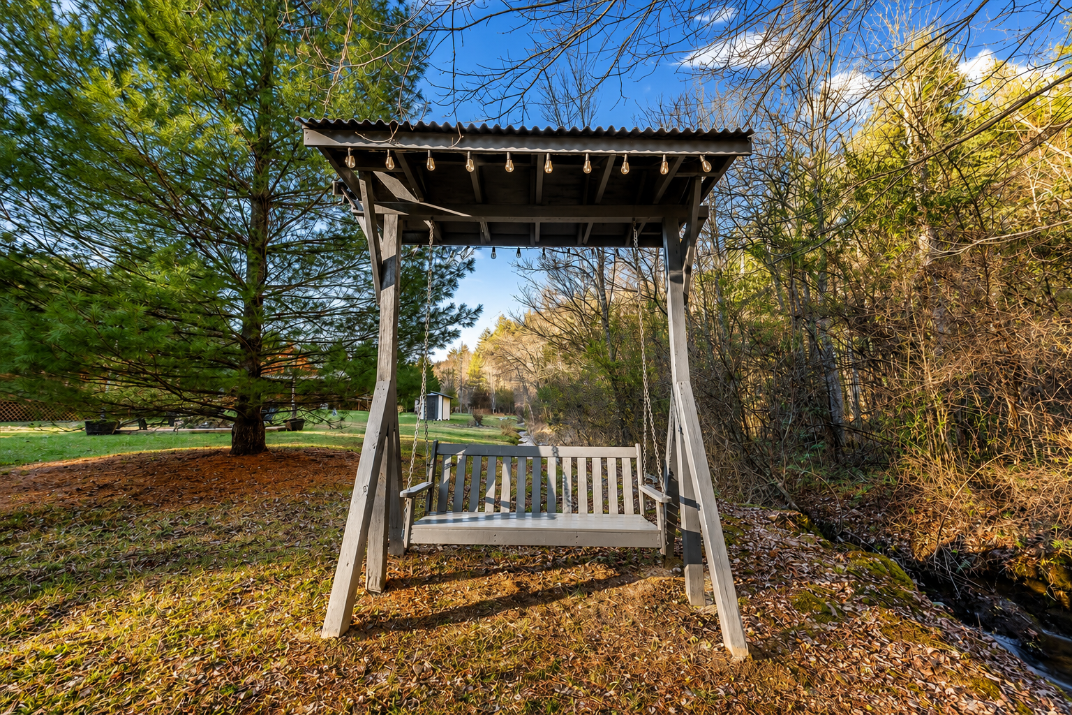 Romanic nights by the creek in our Lovers swing.