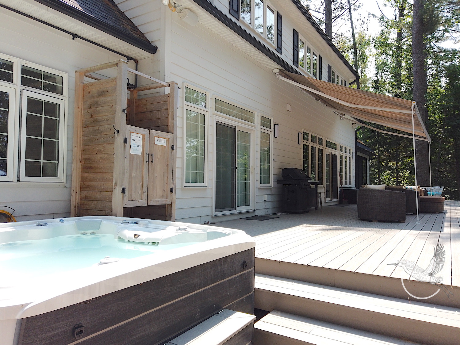 Hot tub