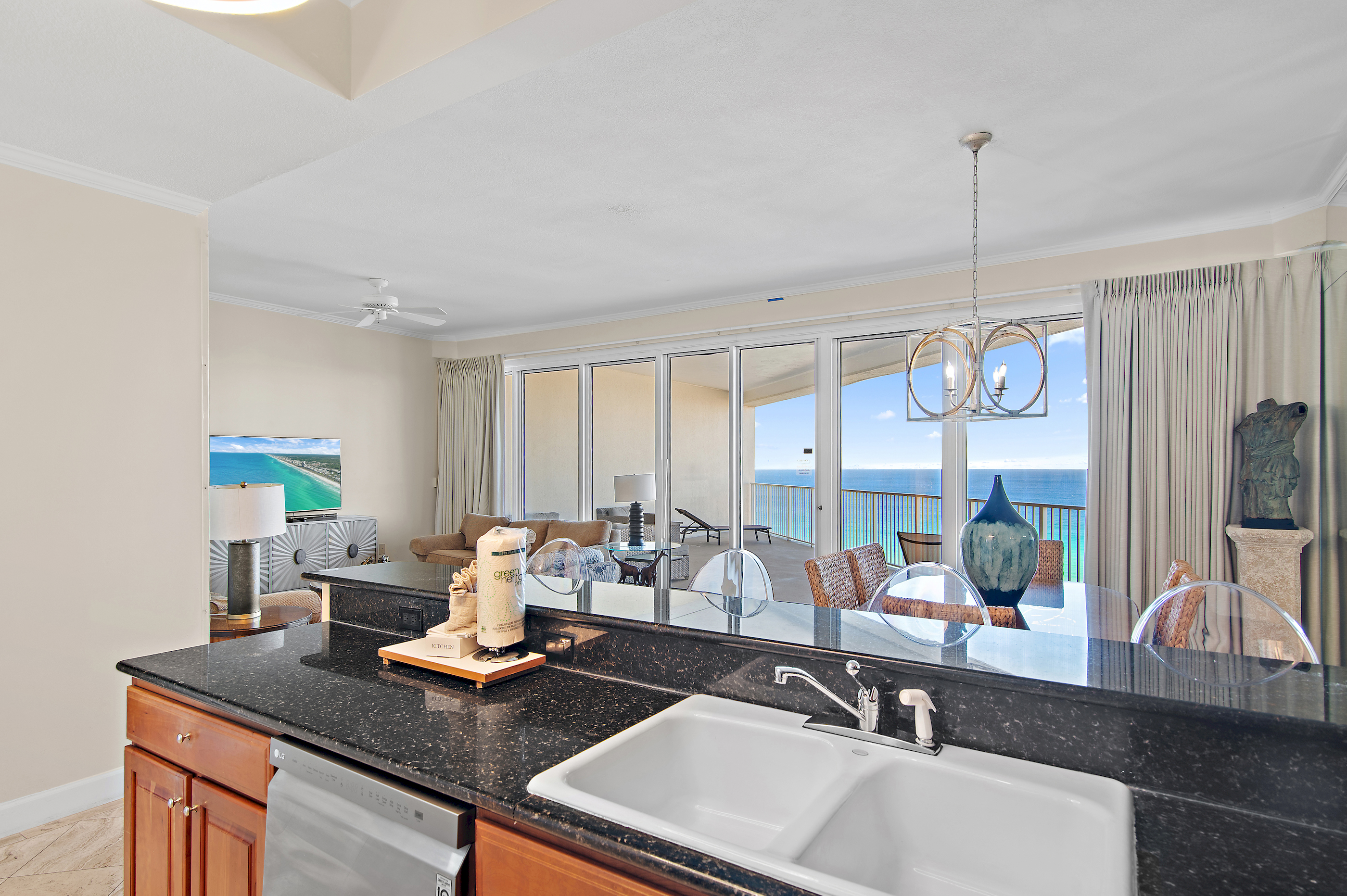 Cooking is even more fun with this view!