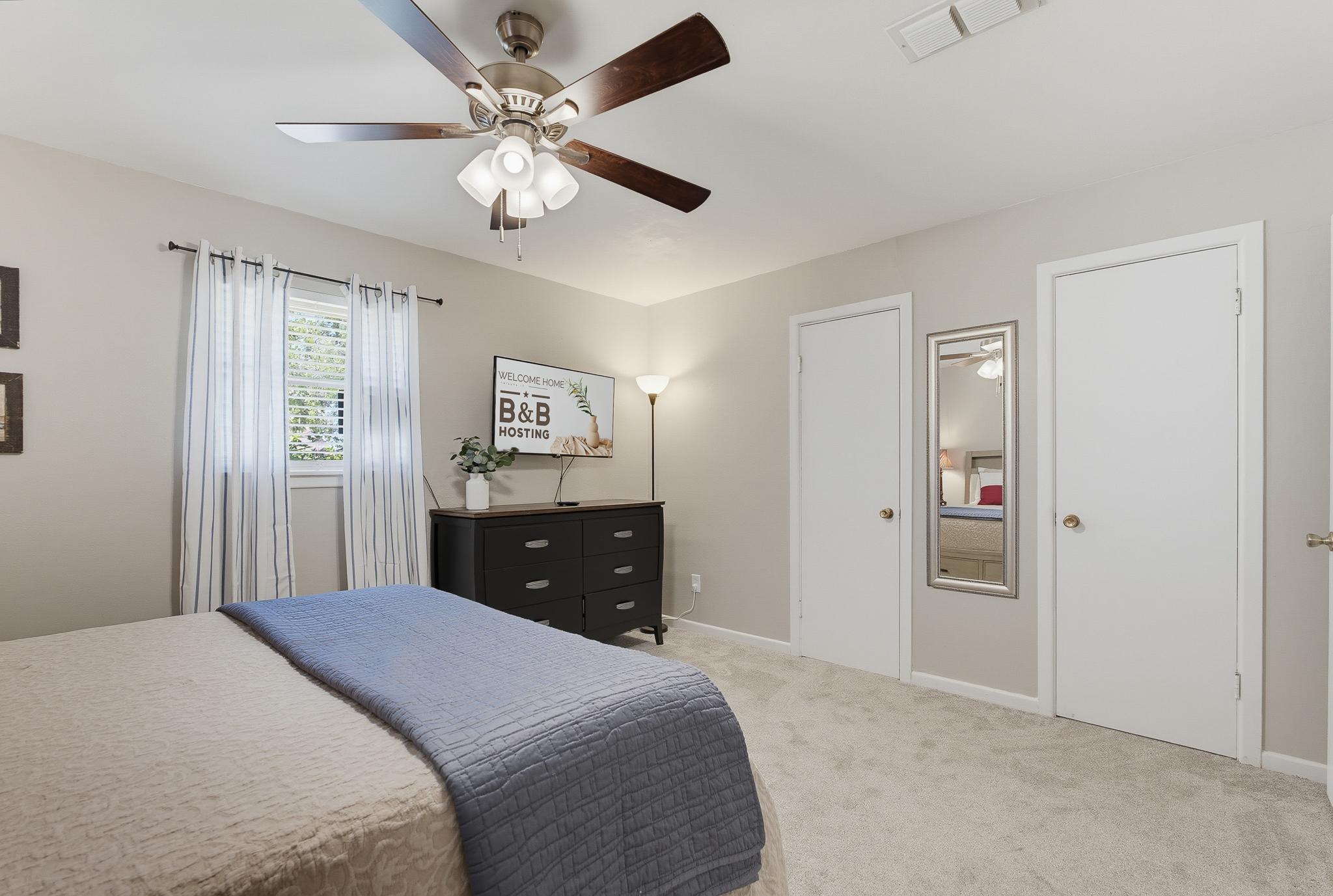 Bedroom