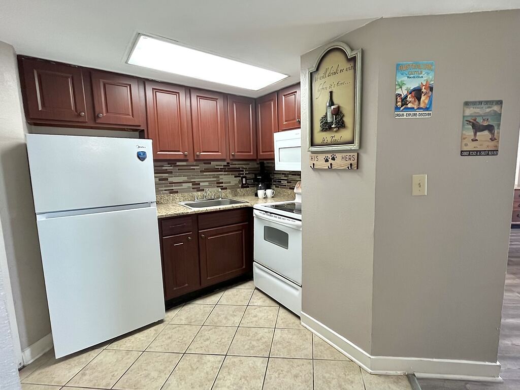 Explore modern kitchen aesthetics in our suite.