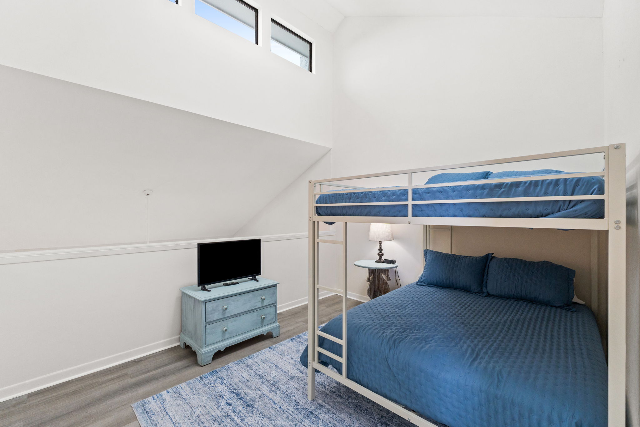 Bedroom 2 with Queen Bunk Beds