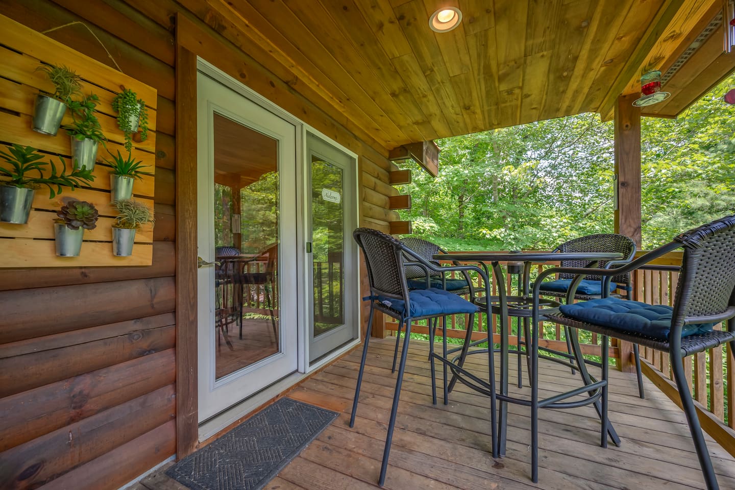 Main level deck overlooking the river  