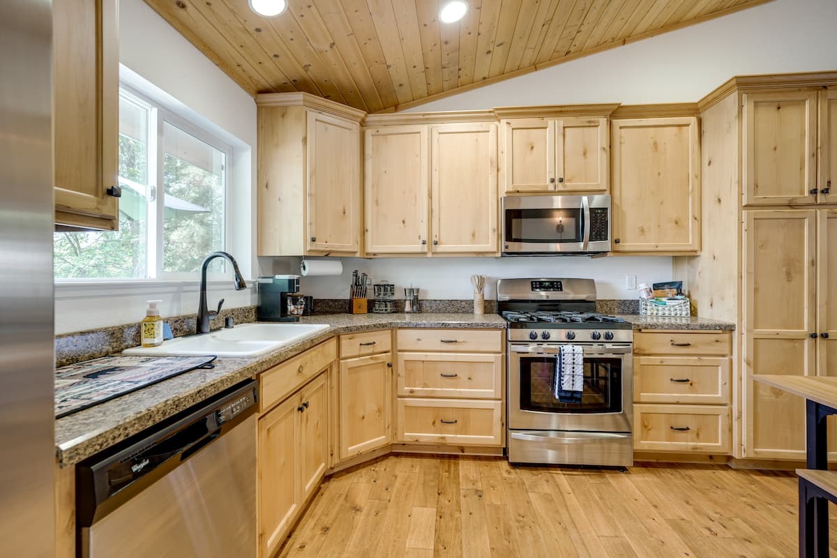Fully stocked kitchen with everything you need for stress-free meals and family gatherings