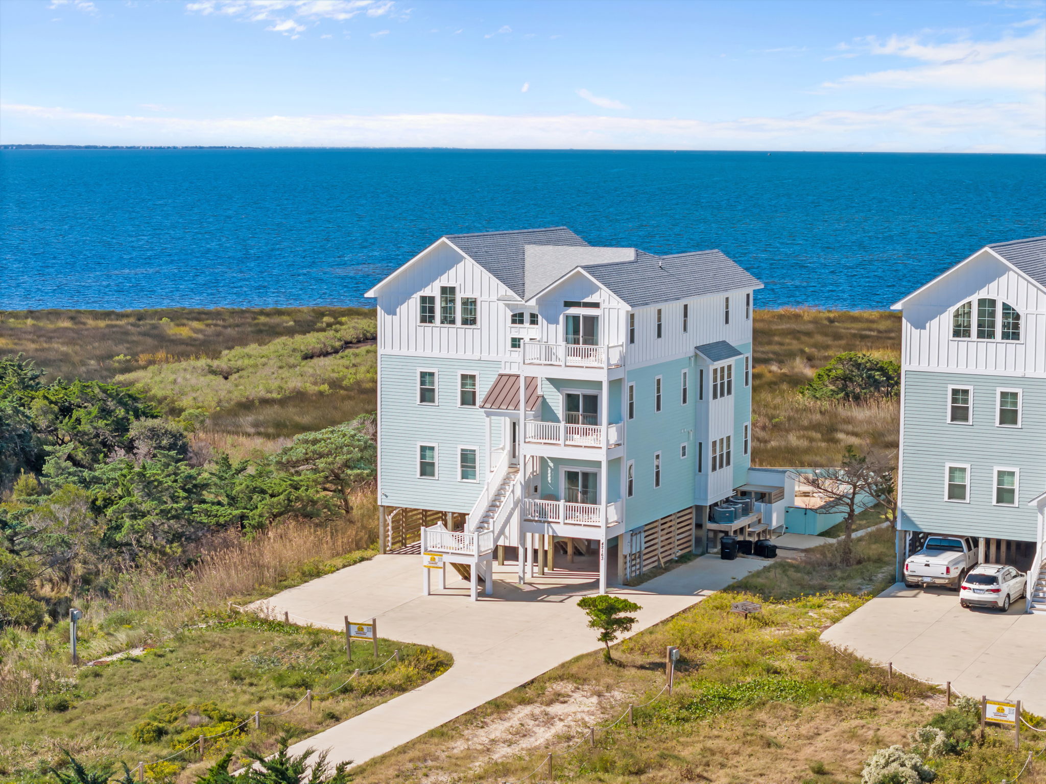 10 BR Sound Front Vacation Rental