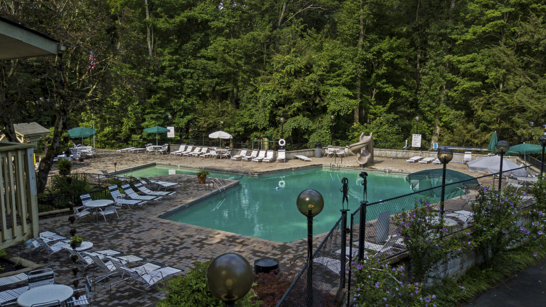 One of three pools and recreation areas available in season as part of the located within 5-10 minutes depending on which clubhouse you choose to visit.  The Baden Clubhouse features pool slide, shuffleboard, tennis, playground, gym, and inside game area.