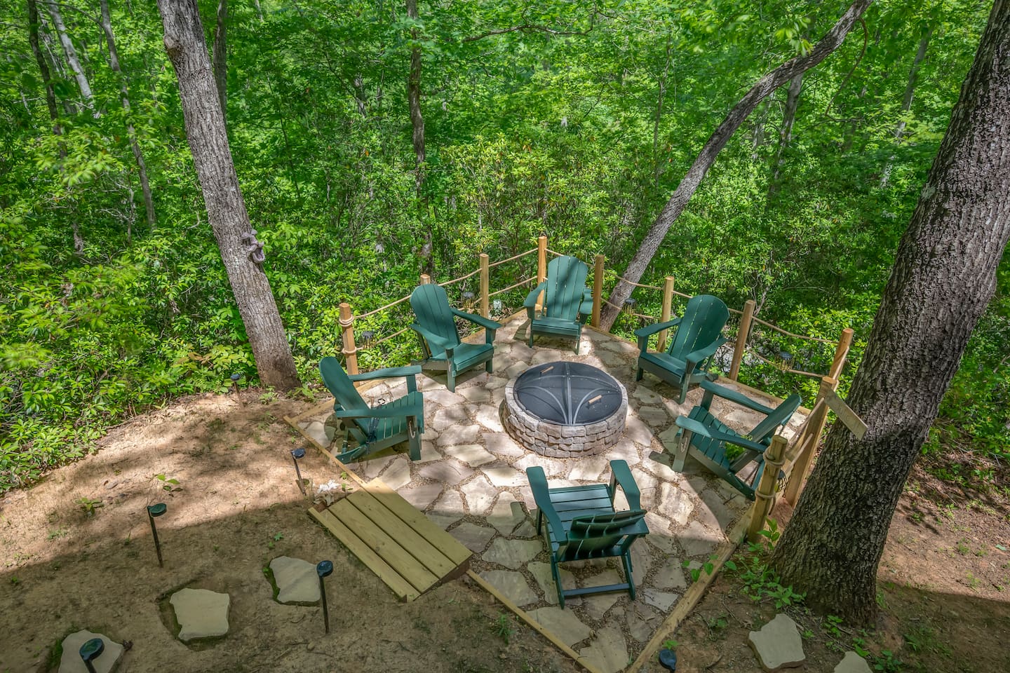 Spacious firepit area 
