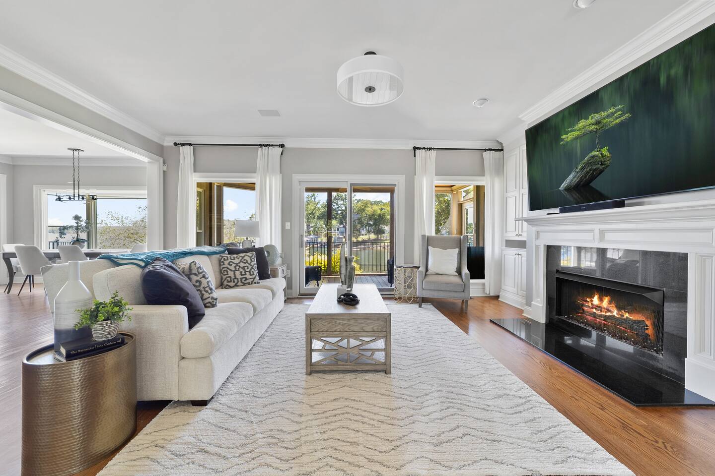 Lake Norman Luxury Vacation Rental with Private Dock, Pool