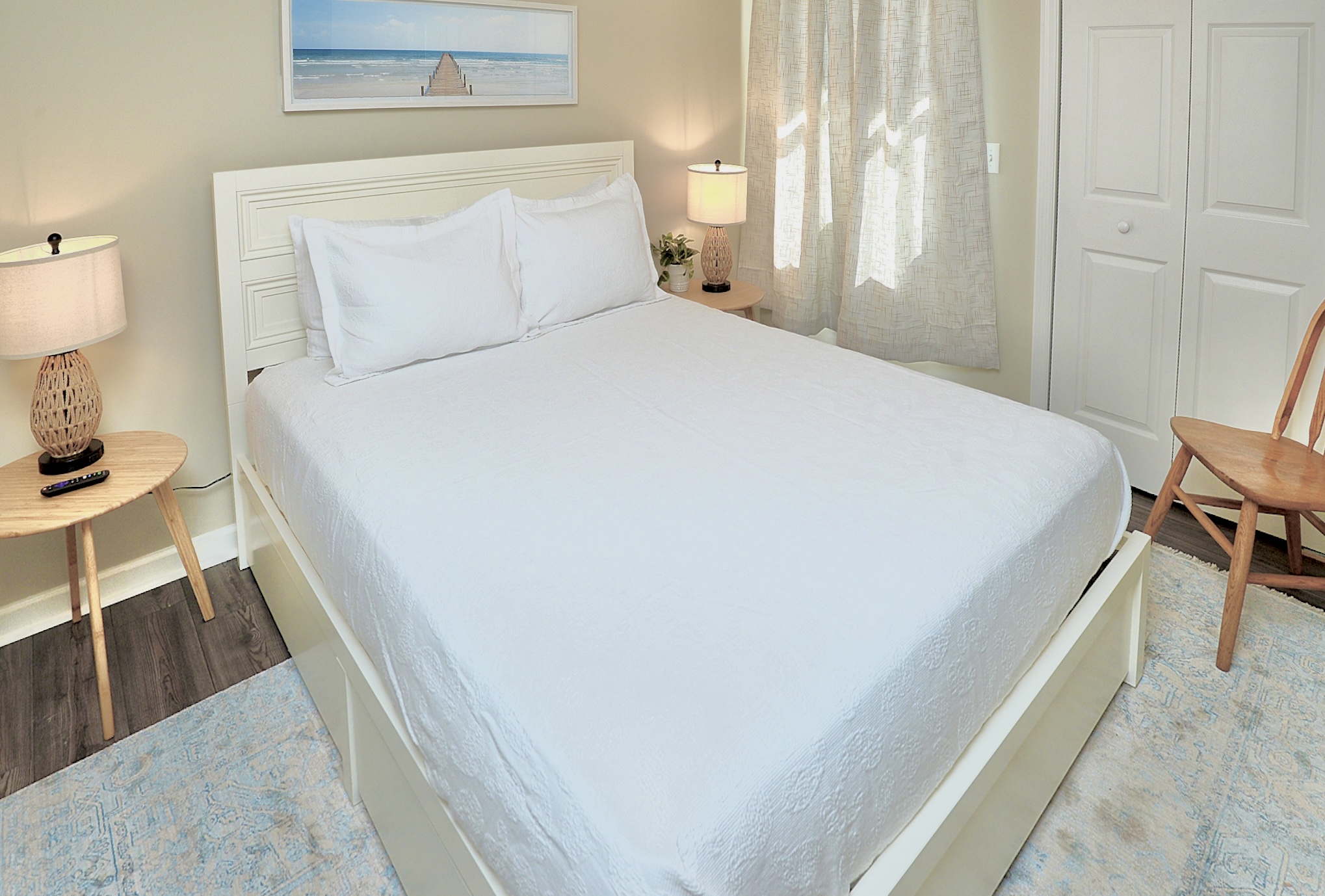 Has closet and underbed storage drawers