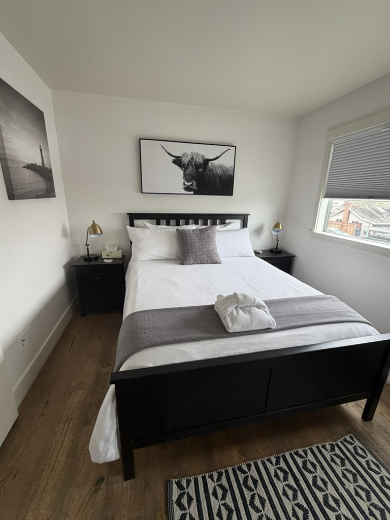 Queen Bed