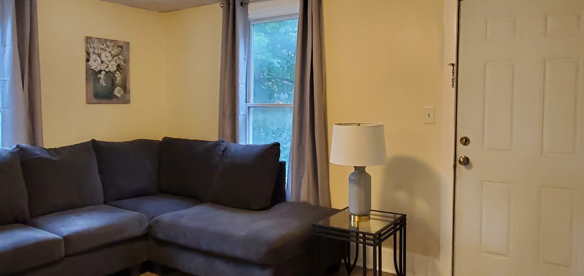 Living room with SmartTV