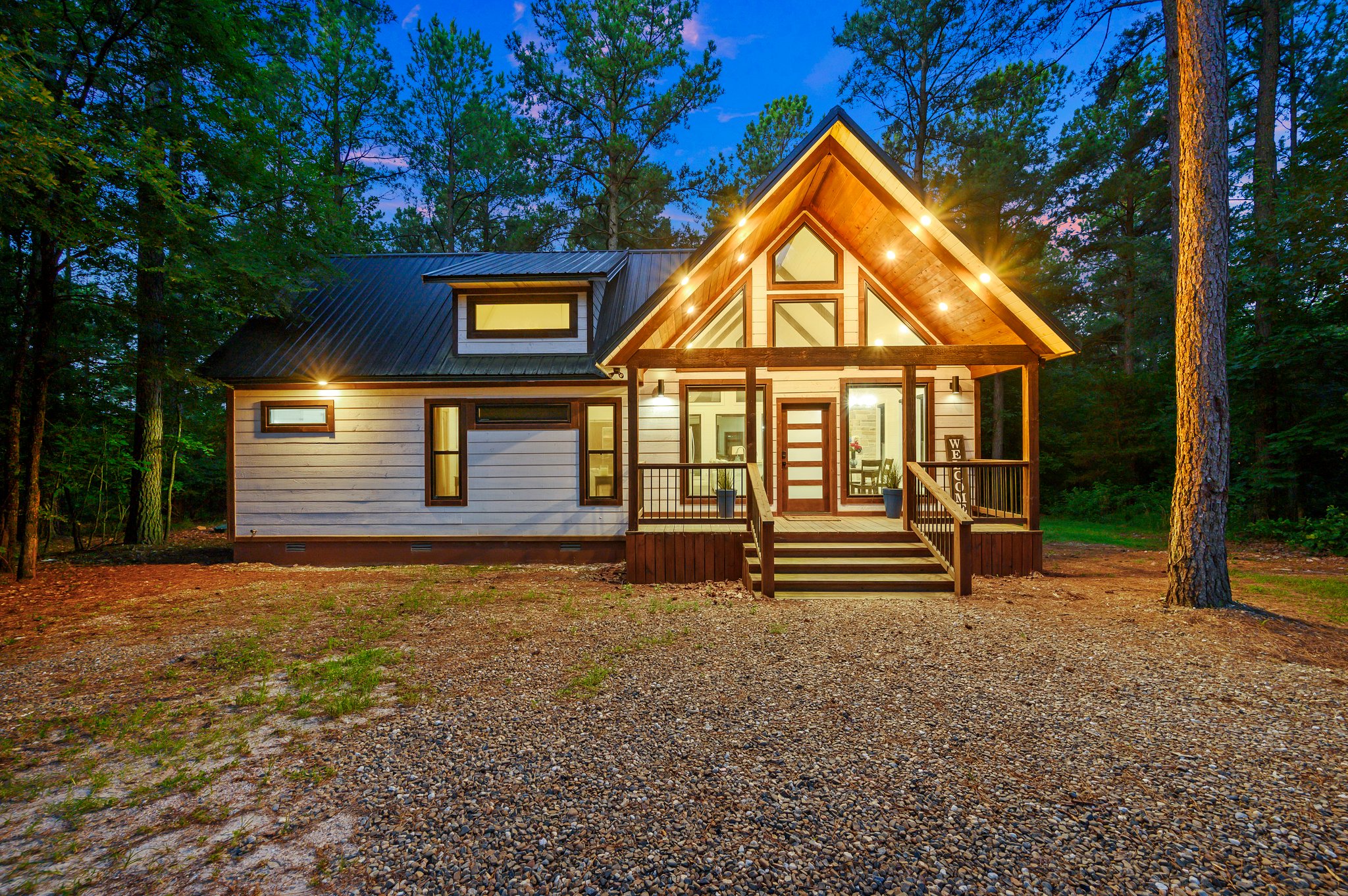 Stunning Cabin Exterior: Experience modern architecture embraced by nature's beauty!