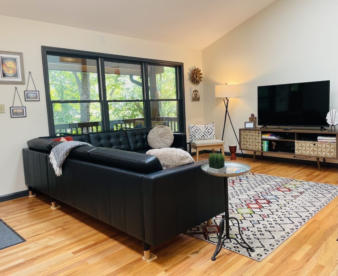 Comfortable Living Room