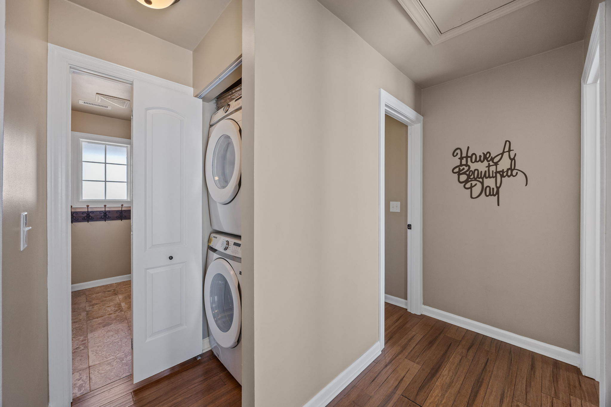 Full-size washer & dryer for your convenience