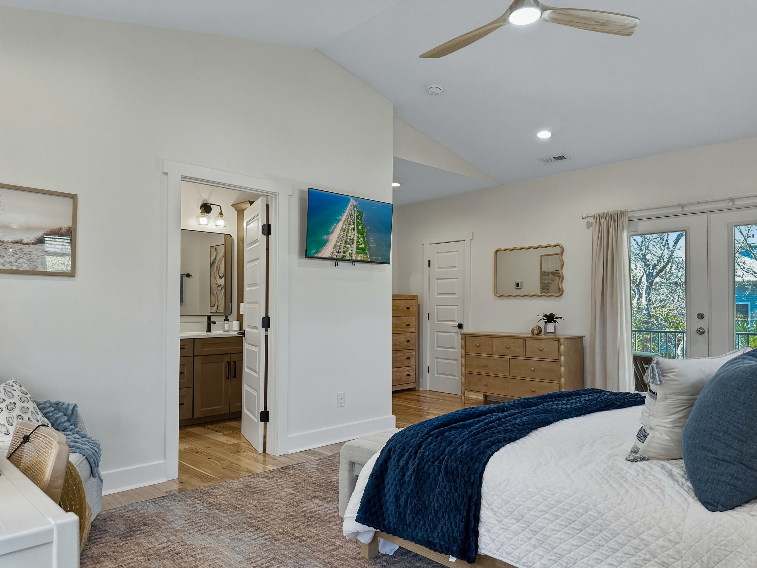 Retire here at the end of the day with your favorite show or a movie.