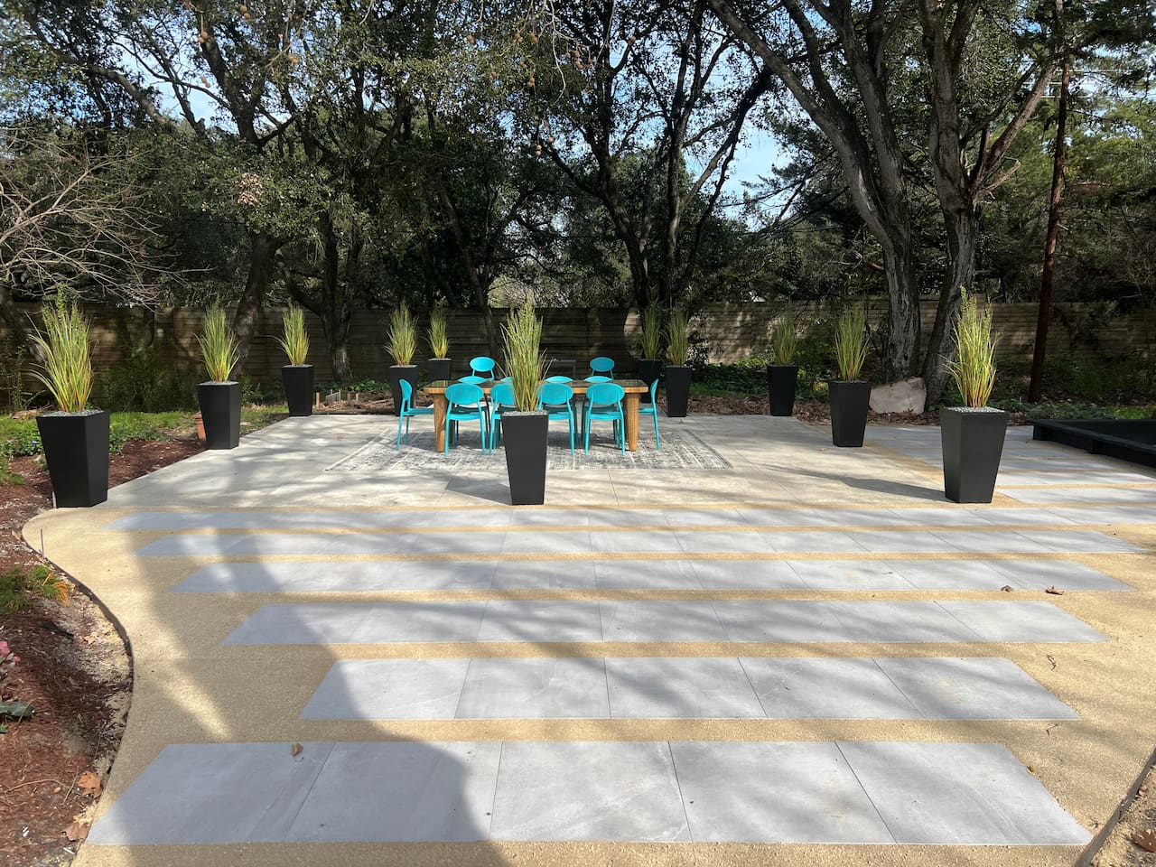 Outdoor dining, bar, and grill pavilion.(Please see additional pictures for wood bar and grill)