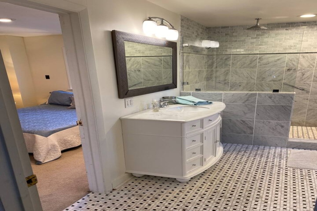 8f182b4f0f574ad7b49ec40a80aaa2f9 Virginia Beach vaction rentals