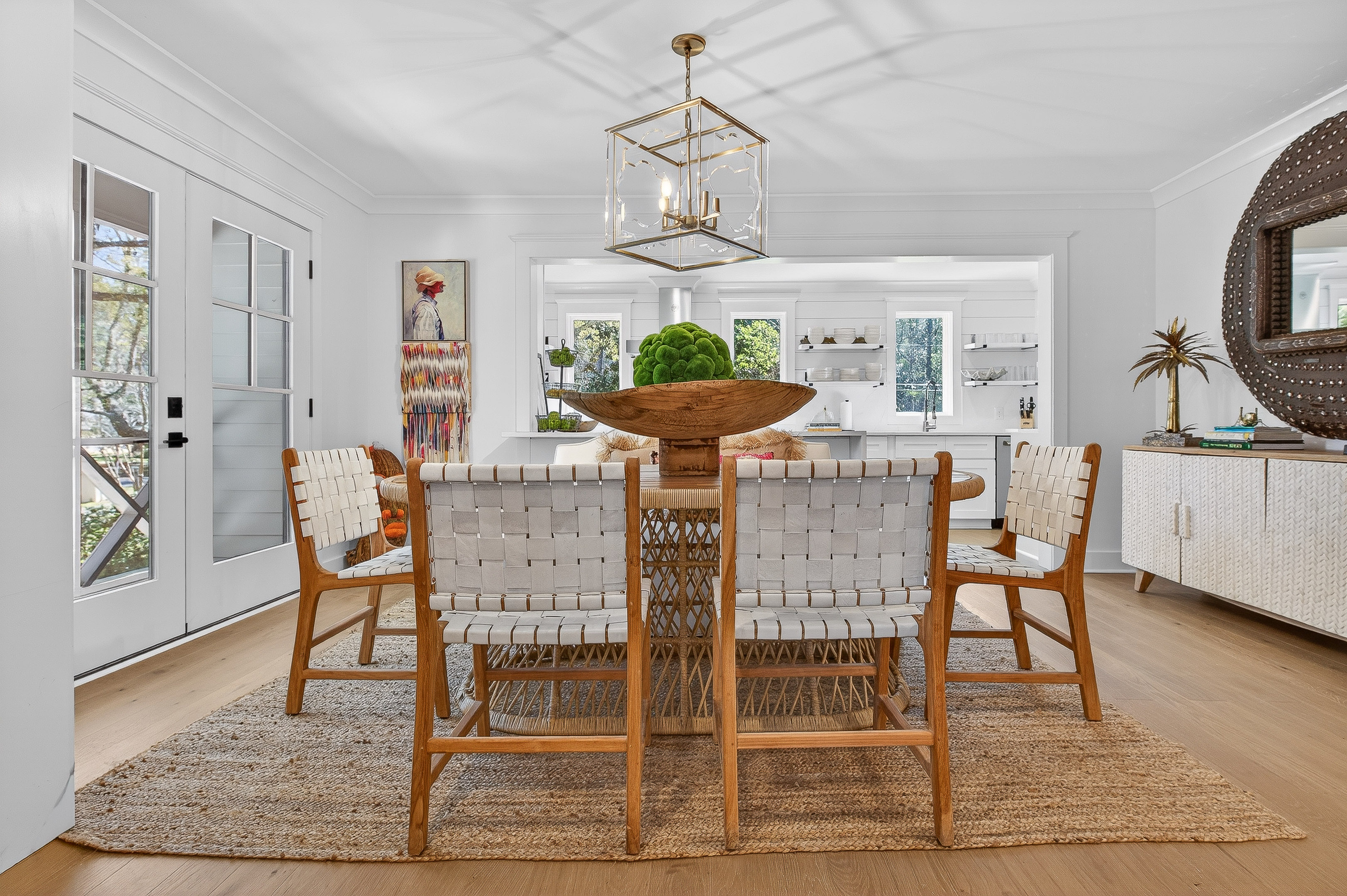 Clean, coastal dining area made for slow meals and easy conversation