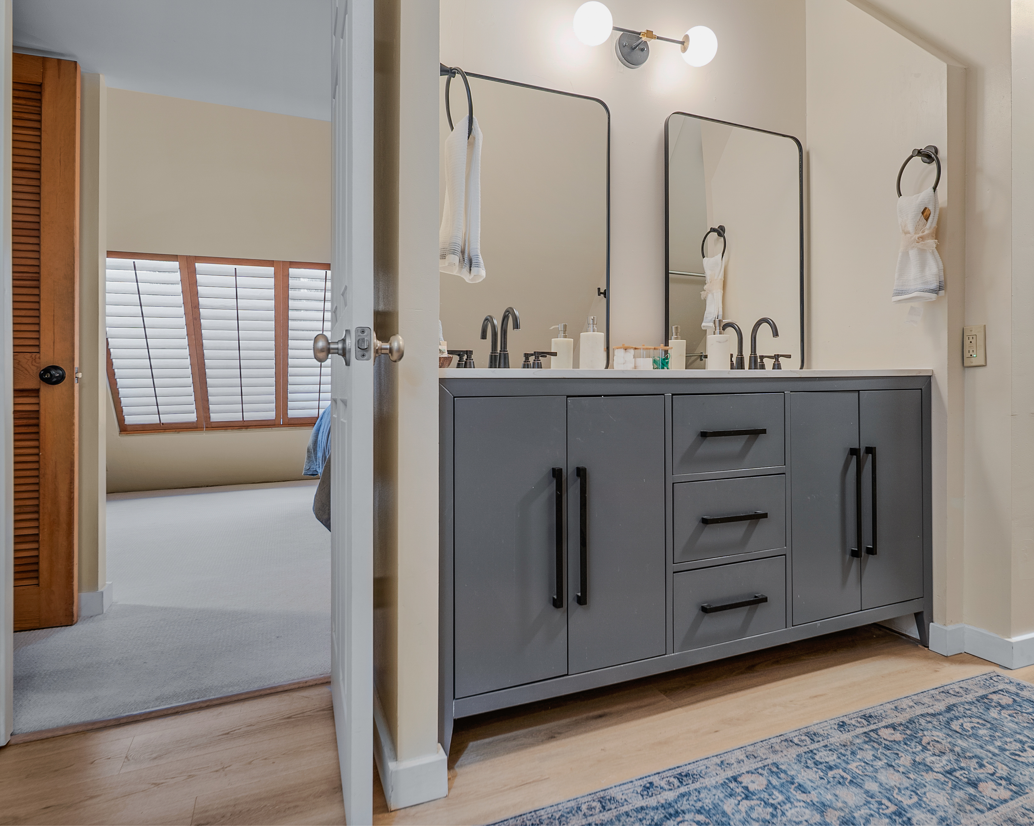 Master Bath vanity