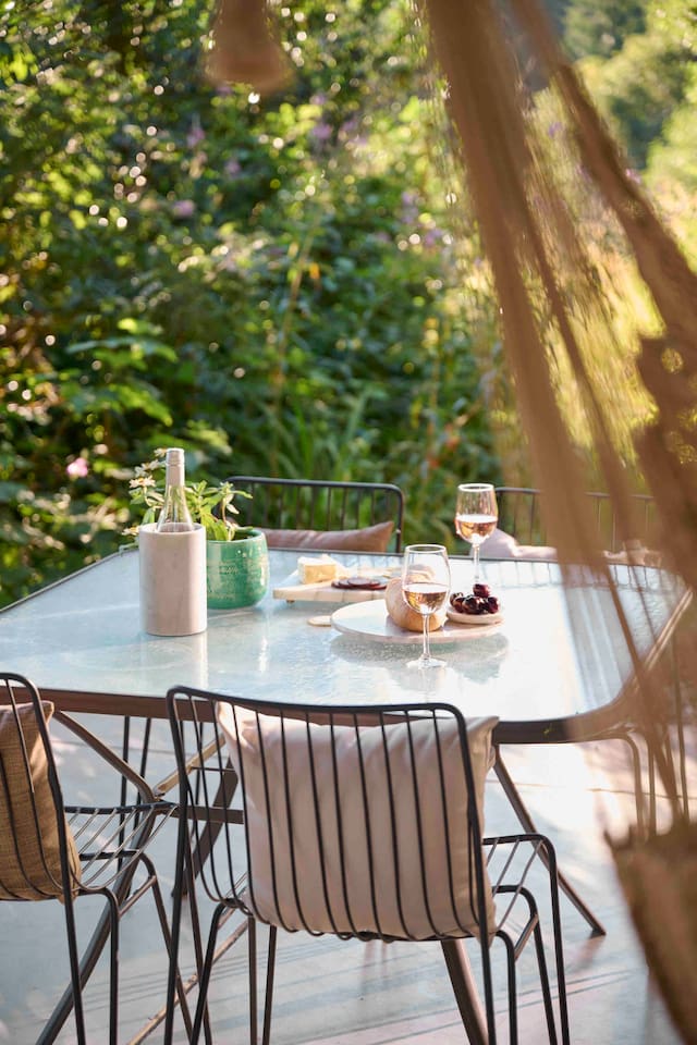 Covered Outdoor Patio